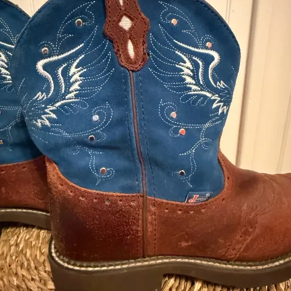 Justin Gypsy Blue Suede and Spice Brown Western Boot. Ladies Size 10.Style L9975