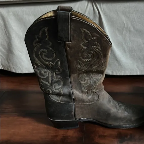 Justin Men's Brown Cowboy Boots