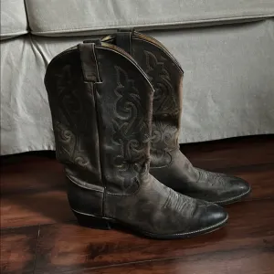 Justin Men's Brown Cowboy Boots