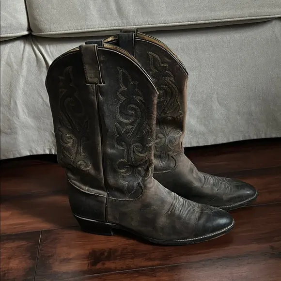 Justin Men's Brown Cowboy Boots