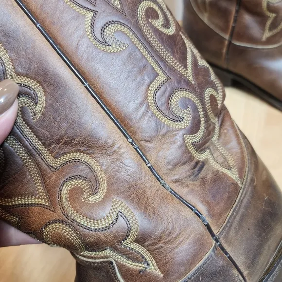 Justin's Brown Leather Cowboy Boots Mens Size 8
