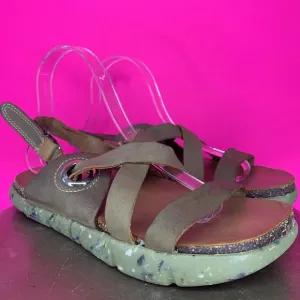 Kalso Dalyla Green Leather Negative Heel Open Toe Strappy Slingback Sandal Sz 9