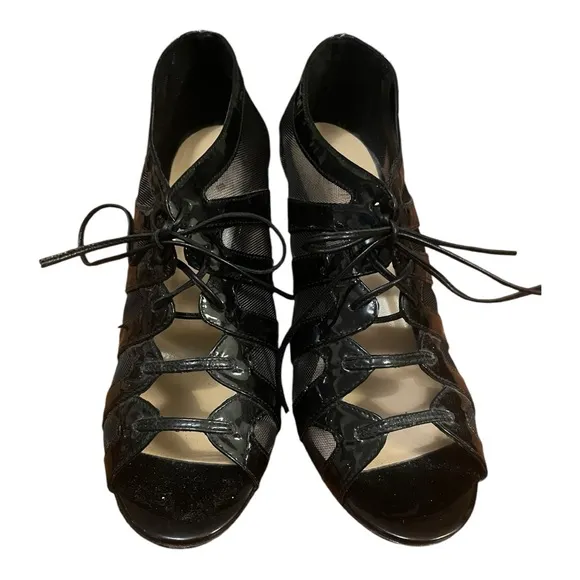 Kate Spade Black Patent Leather Mesh Tie Up High Heel Italy Size 7