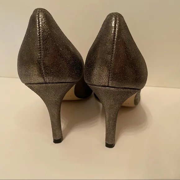 KATE SPADE HEELS PUMPS SILVER LEATHER PEEP TOE BOW Size 9.5
