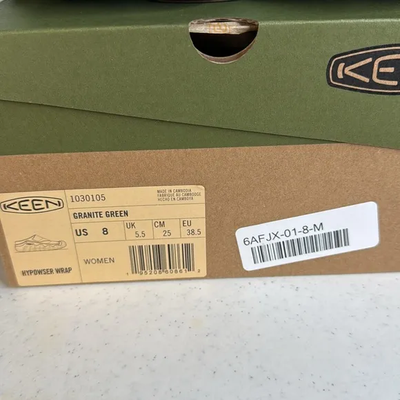 KEEN Hypowser Wrap Shoes Sz 8  Granite Green