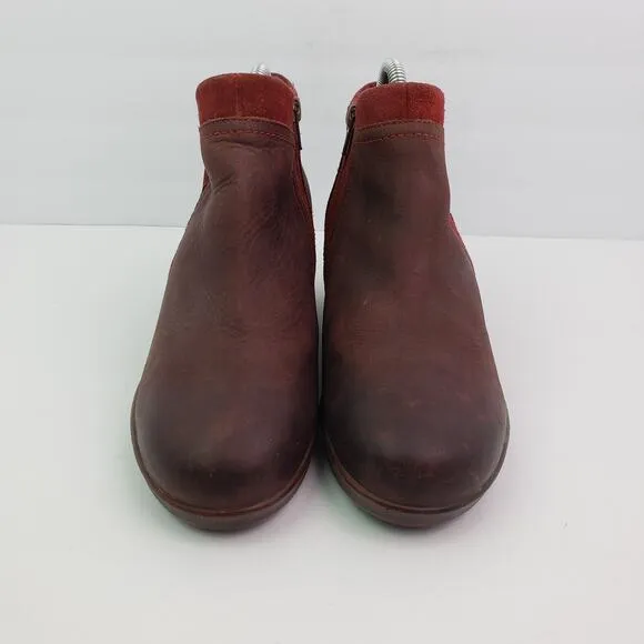 Keen Red Dahlia Womens Size 8 Red Leather Thermal Wedge Bootie Shoes 1015113