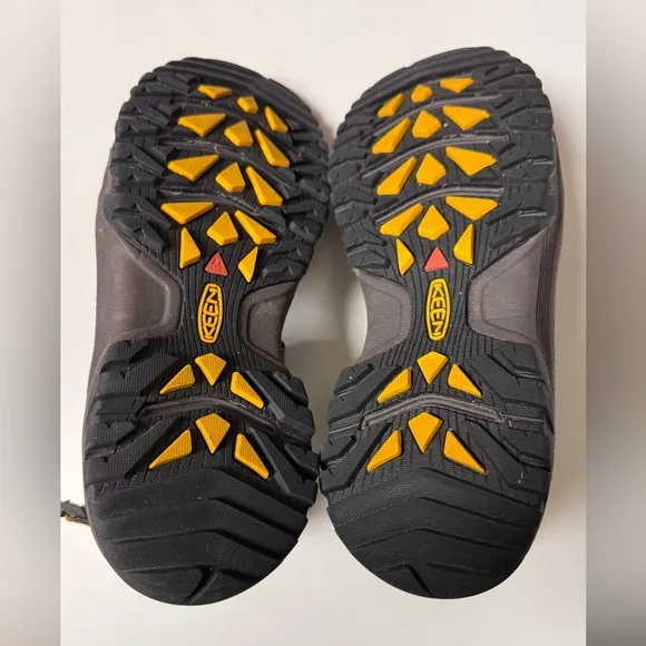 Keen Targhee III Bison Men’s Brown Hiking Open Toe Shoes
