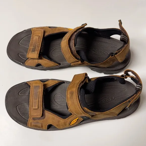 Keen Targhee III Bison Men’s Brown Hiking Open Toe Shoes