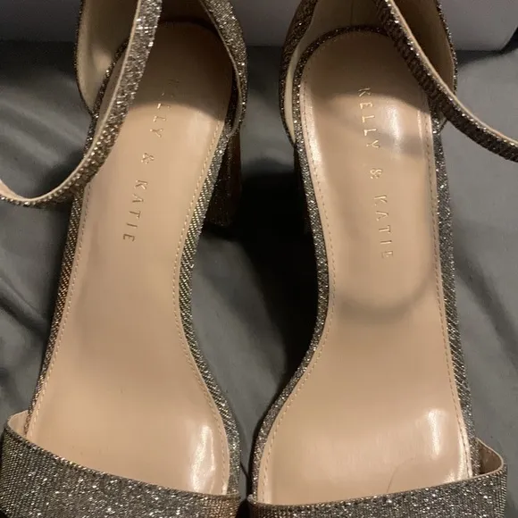Kelly and Katie open toe heel. Size 9