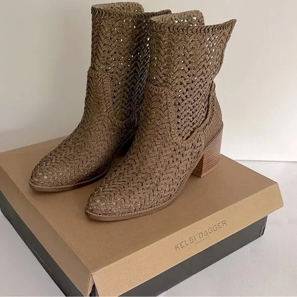 KELSI DAGGER BROOKLYNEMERY WOVEN BOOTS