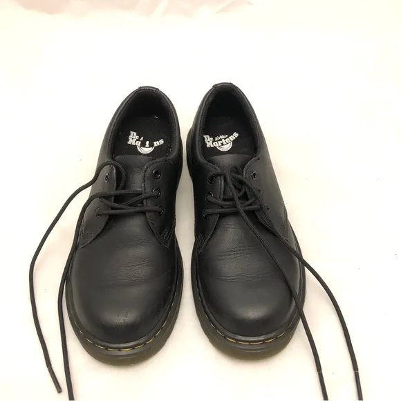 Kid’s Dr. Martens Oxford Shoes sz 2