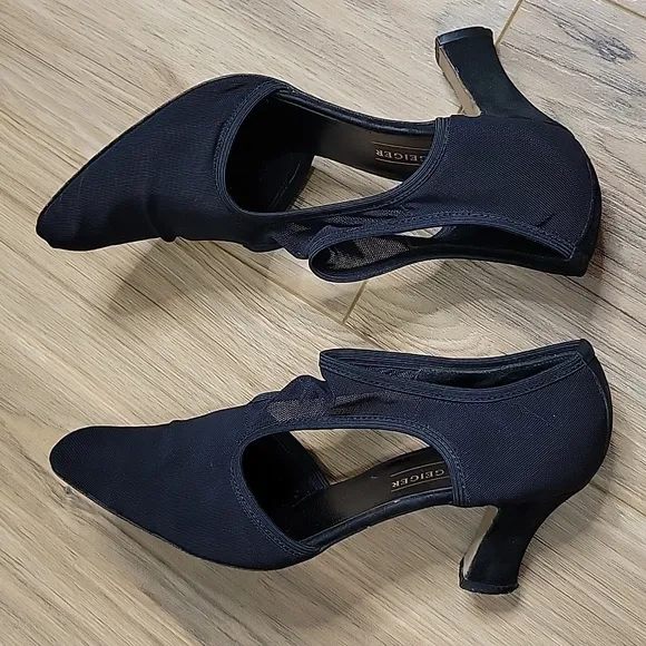 Kurt Geiger Black Mesh Closed Pointed Toe Heels
