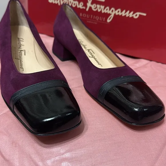 Ladies brand new authentic in box Salvatore Ferragamo shoes 8 1/2 AAAA