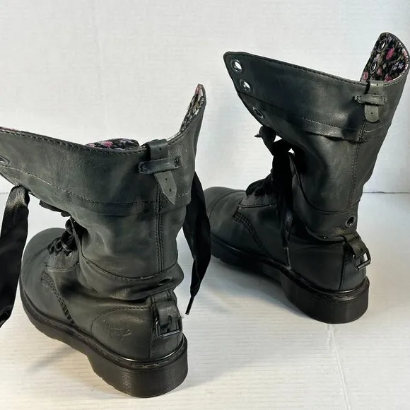 Ladies size 9 Dr Martens Tall Combat boots