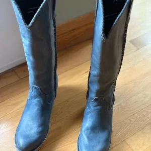 LANE Plain Jane Denim Blue Boots size 10