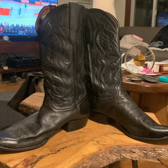 LARRY MAHAN COLLECTABLE BLACK LEATHER GORGEOUS STITCHED AND TOOLED COWBO…