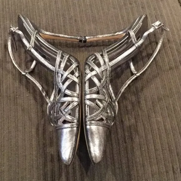 Laundry by Shelli Segal slingback heels. Sz 8.5