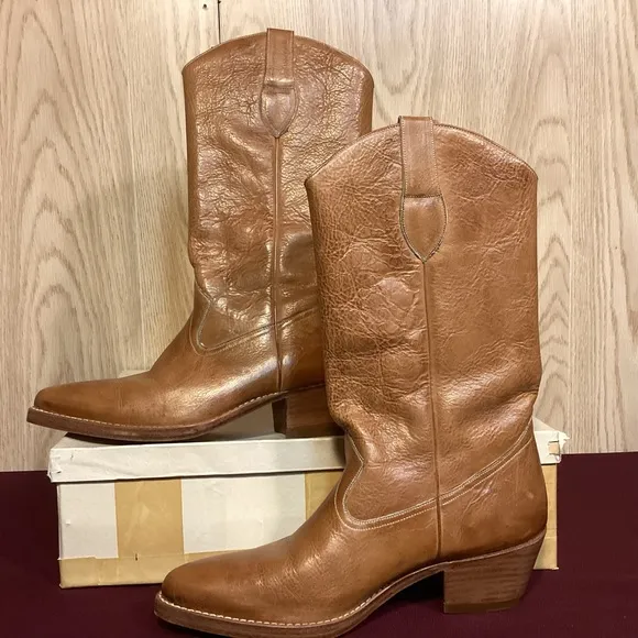 Leather Western Boots in box Men’s size 9 made in Brazil by Paragon