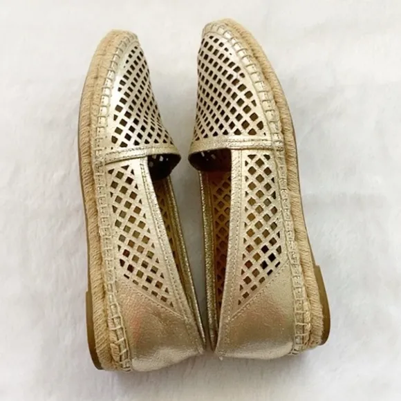 Like New Gold Frye Lee A Line Perf Shoes, size 7
