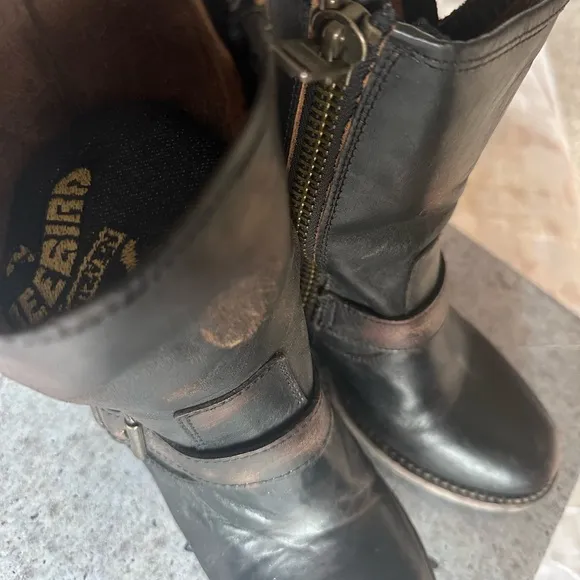 Like new with box 👏Freebird Carlito Brown Leather Ankle Boots