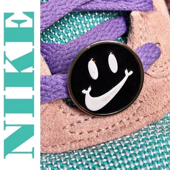LIMITED EDITION NIKE AIR MAX Have A Nike Day Smiley Face, Women’s 9