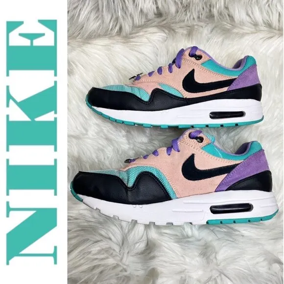 LIMITED EDITION NIKE AIR MAX Have A Nike Day Smiley Face, Women’s 9