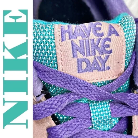 LIMITED EDITION NIKE AIR MAX Have A Nike Day Smiley Face, Women’s 9