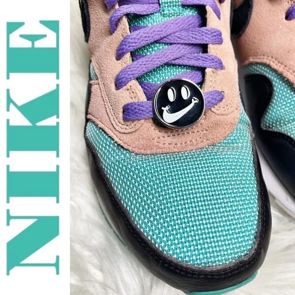 LIMITED EDITION NIKE AIR MAX Have A Nike Day Smiley Face, Women’s 9