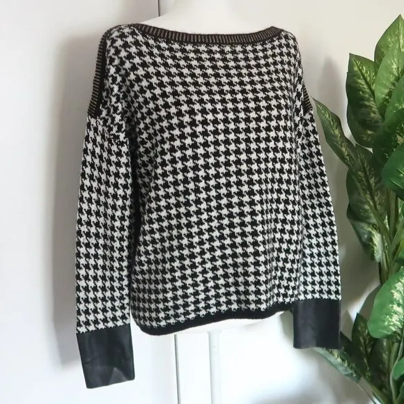 Liu Jo Black &amp; White Houndstooth Knit Longsleeve Sweater, Pullover Size Small S