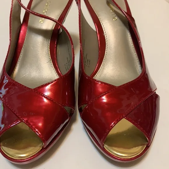 LIZ CLAIBORNE CANDY APPLE RED HOLIDAY HEELS PATENT LEATHER  5.5 M NEW POPPY