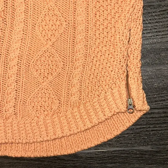 LL Bean Signature Women’s Cable-knit Fisherman Cotton Pullover Orange Sweater