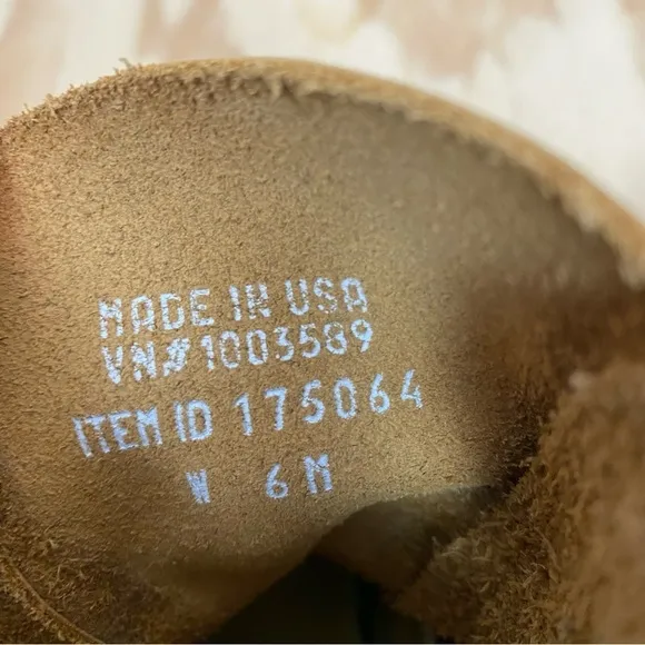LL Bean Women's Duck Boots 8&quot;