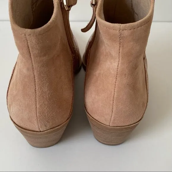 Louise Et Cie Vada Demure Tan/Pink/Nude Suede Leather Ankle Boots size 8.5