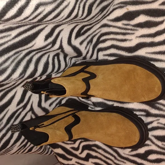 👣LUCKY BRAND EABILE Topanga Tan Boots