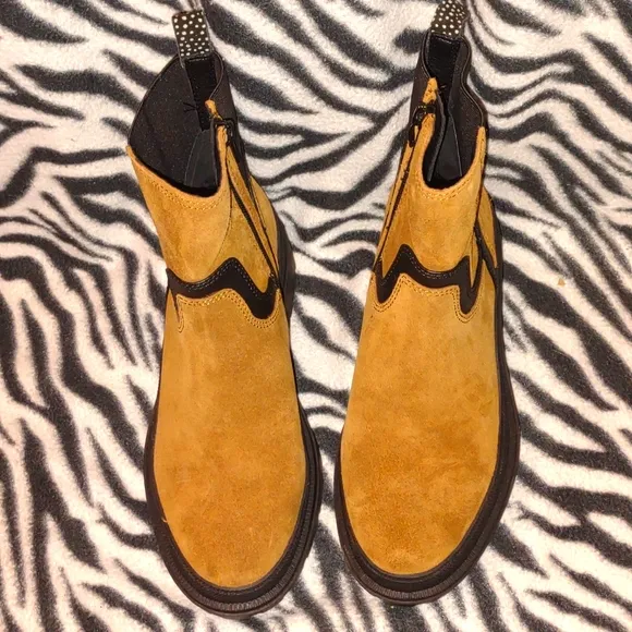 👣LUCKY BRAND EABILE Topanga Tan Boots