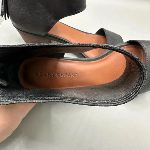 Lucky Brand Women’s 11 Balbina Black Leather Open Toe Ankle Strap Block Heels