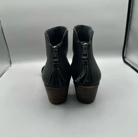 Lucky Brand Women’s 11 Balbina Black Leather Open Toe Ankle Strap Block Heels