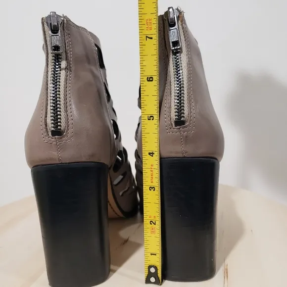 M4DE Chic Cutout Heeled Sandals Sz 8 Taupe Heel Open Toe Ankle Bootie