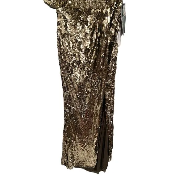 Mac Duggal Embellished Cap Sleeve Cowl Neck Trumpet Gold Gown 93540 Size 2 NEW
