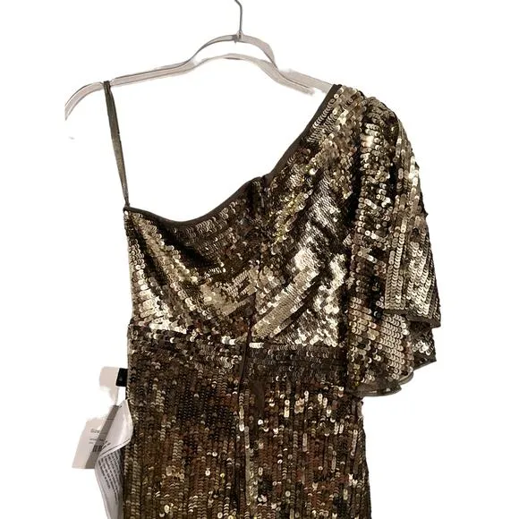 Mac Duggal Embellished Cap Sleeve Cowl Neck Trumpet Gold Gown 93540 Size 2 NEW