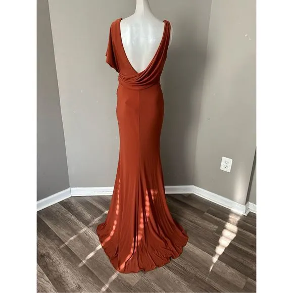 MAC DUGGAL ONE SHOULDER SLEEVE SCOOP BACK JERSEY GOWN SIZE 8