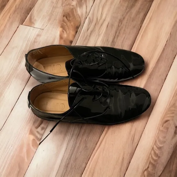 Maison Martin Margiella Classic Oxford Leather Shoes Sz 8
