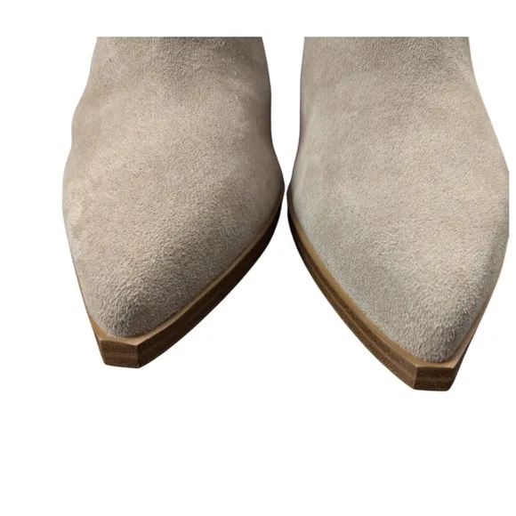 Marc Fisher | Women's Oshay Pointed Toe Ankle Boots | Tan | 4&quot; Heel | 11M