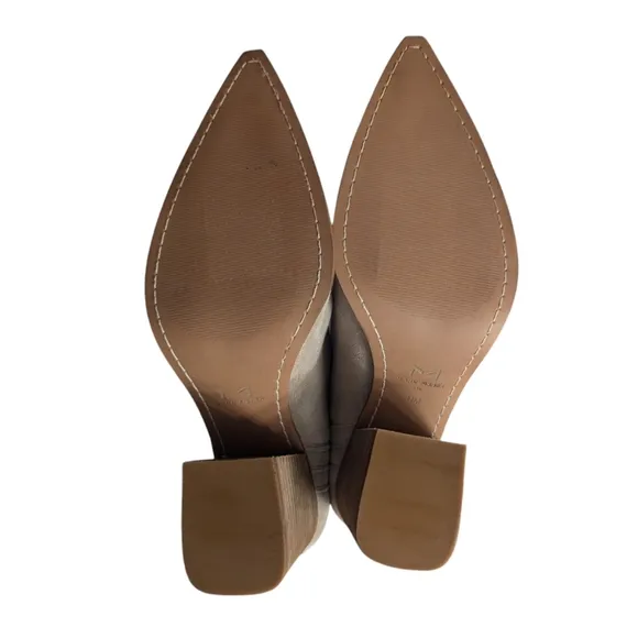 Marc Fisher | Women's Oshay Pointed Toe Ankle Boots | Tan | 4&quot; Heel | 11M