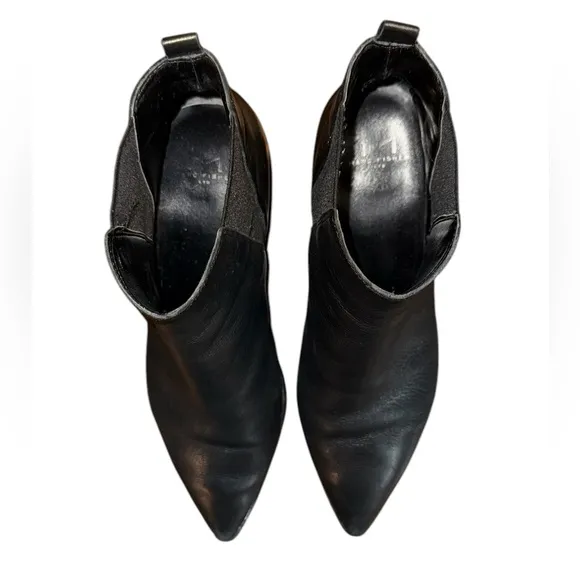 Marc Fisher YALE POINTY TOE CHELSEA BOOTIE Women’s Size 8.5 M