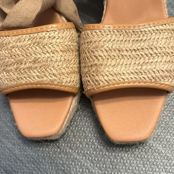 Maypol Shoe Size 40 Tan Raffia Leather Open Toe Wedge Wrap Ankle Strap Shoes