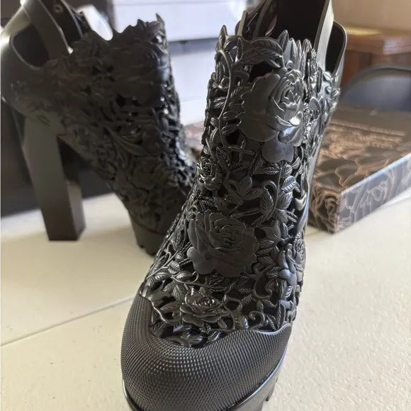 Melissa   Alexandre Herchcovitch Flower Boot Black, 5 inch heel