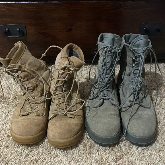 Men’s 8-8.5 Vibram Tan and Army Green Military Boots