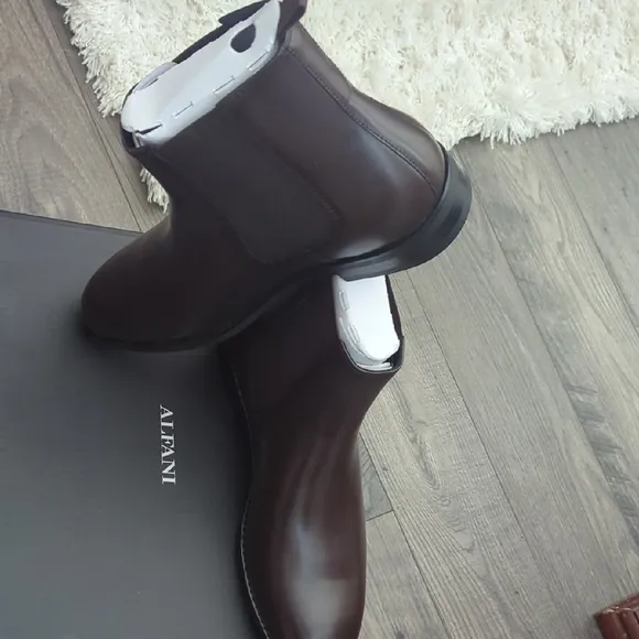 Men's  Brown Leather Chelsea Boots