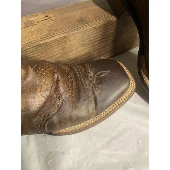 Men's Dan Post Franklin Distressed Cowboy Boots-Size‎ 8.5D